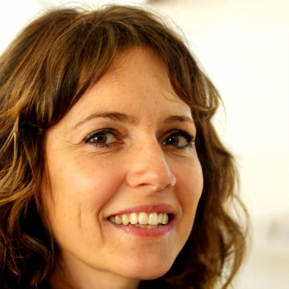 Retrato profesional de Esperanza Villareal