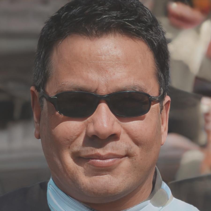Retrato profesional de Nazario Delgado